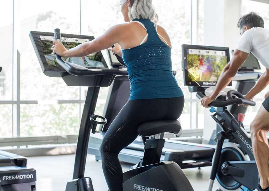 Freemotion-22-Series_Upright-Bike-Accessible-and-Engaging-Solution-870x620-c.jpg