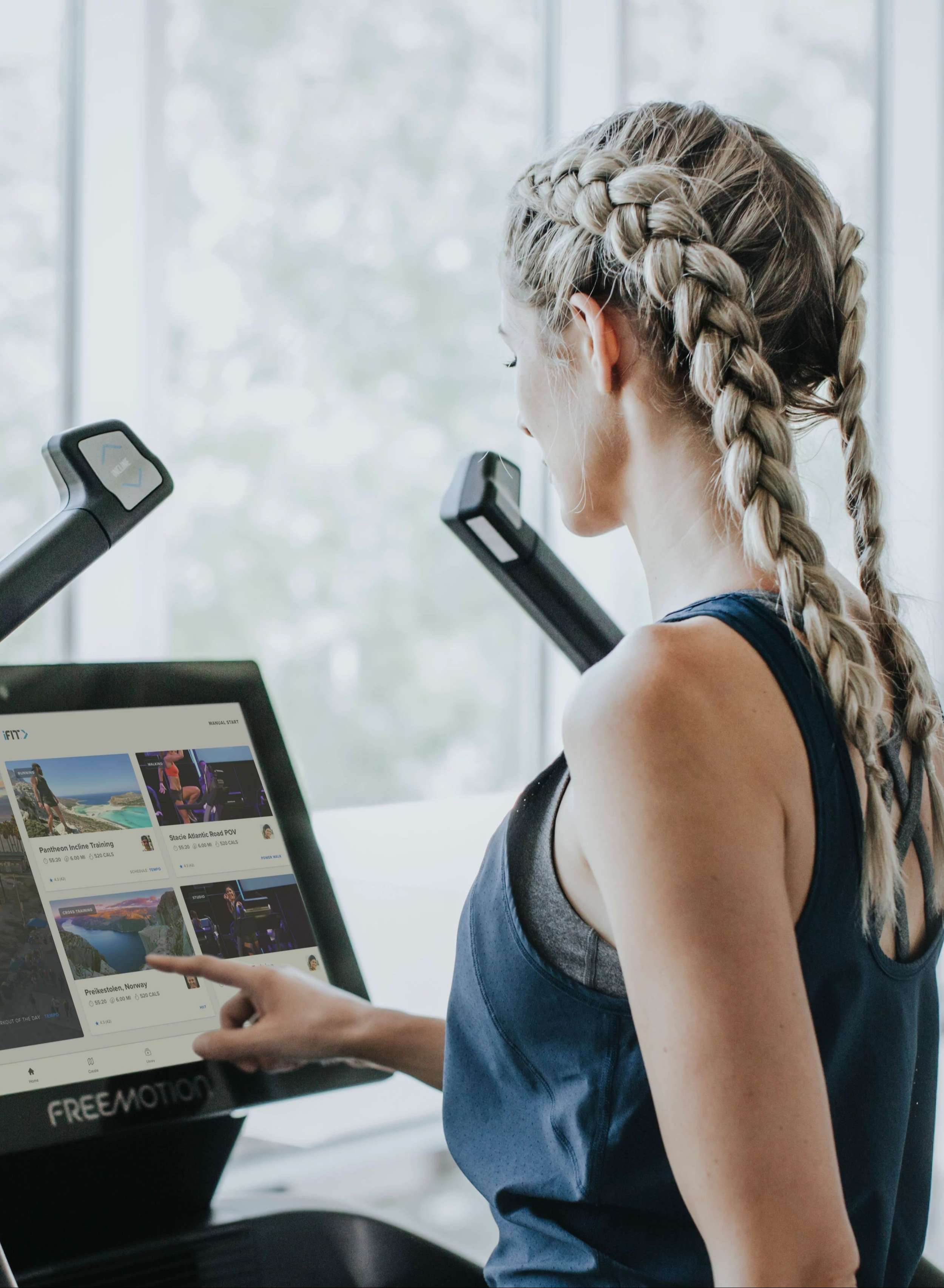 FM_USU 2020_Incline Trainer_Lifestyle_11_20.jpg